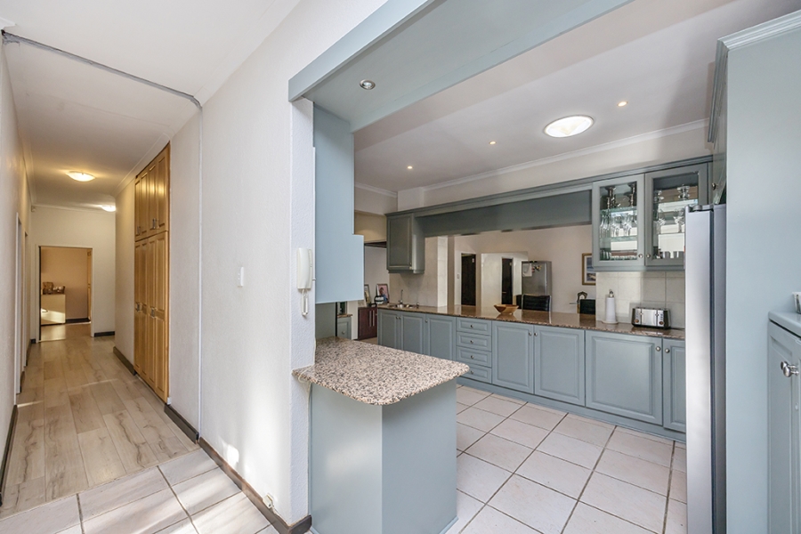 4 Bedroom Property for Sale in Valmary Park Western Cape